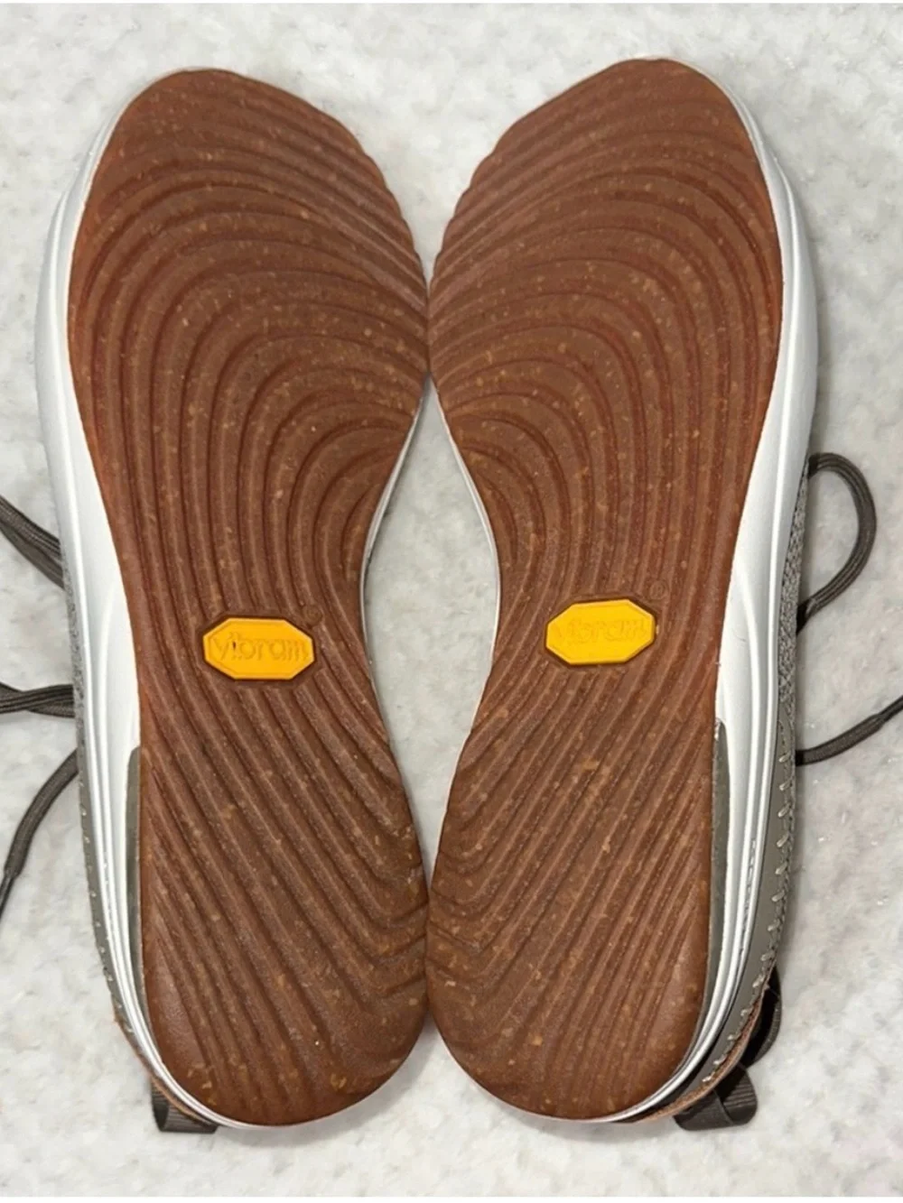 Merrell Vibram Sole sneakers in Gridway Gray like-new - Picture 5 of 6